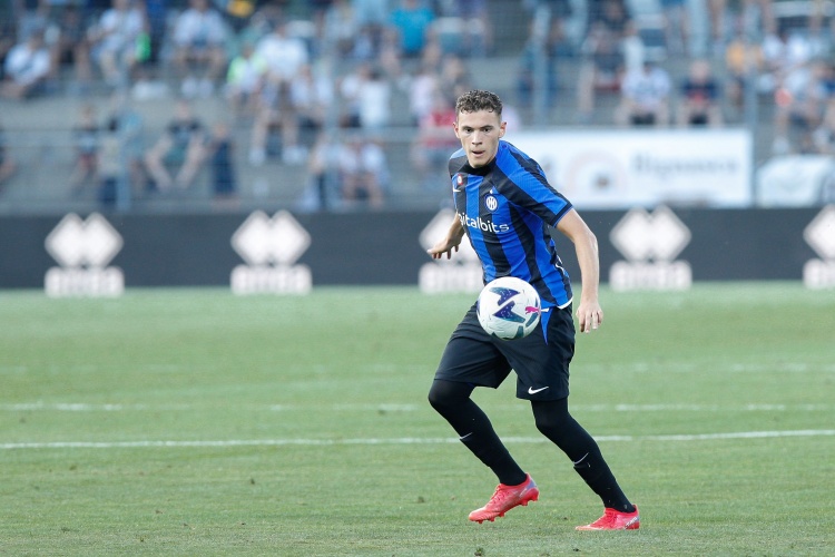 記者：國米不排除將阿斯拉尼加入里奇、卡斯特羅交易