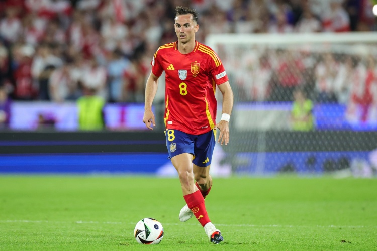 法比安自首秀以來37次為西班牙登場均不敗，追平隊史最佳紀錄