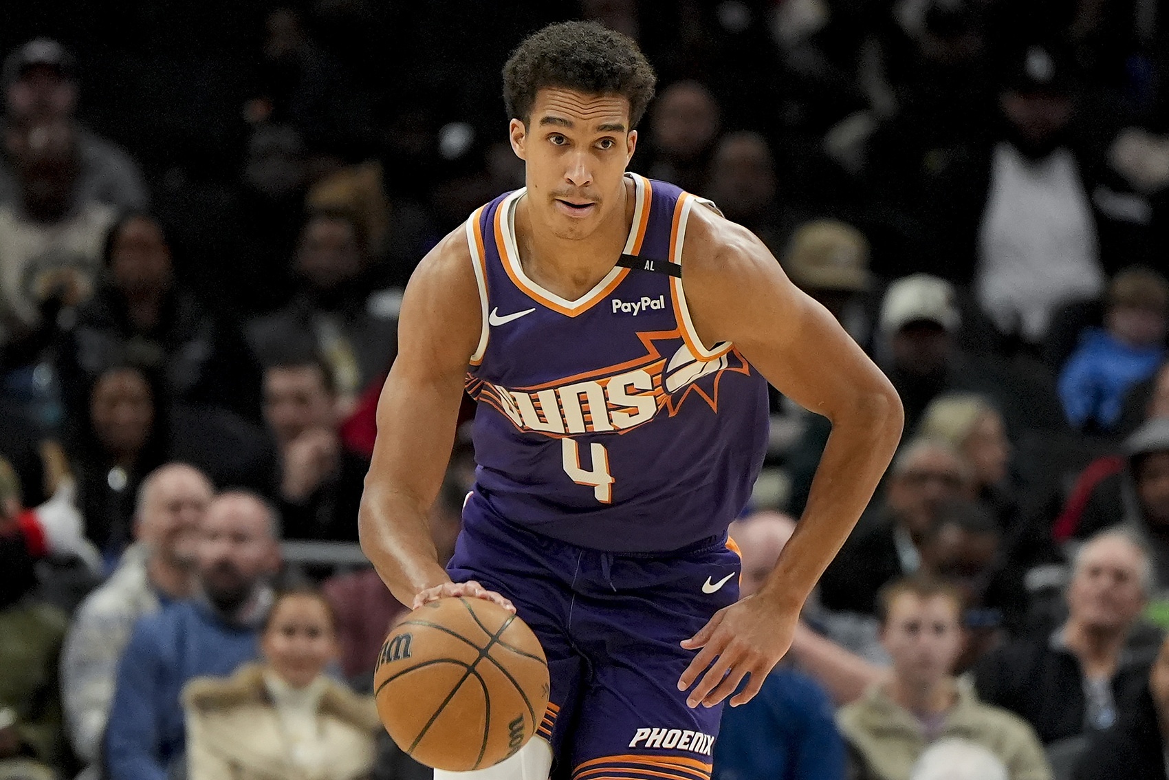 伊戈達羅打趣：我和泰厄斯-瓊斯一直在交流 有時他嫌棄我問題太多