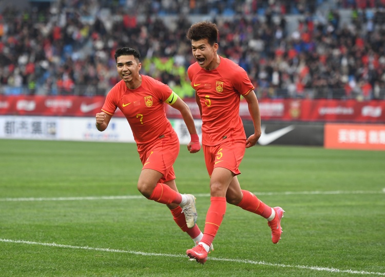 東體：U22國足不僅贏韓國而且還壓著打 對韓國交手劣勢正在逆轉
